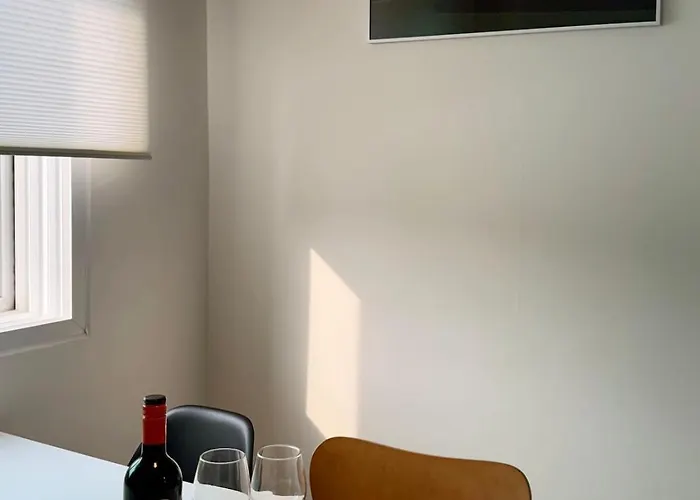 Apartment 'ocaso' Kumho Station 8 Minutes,free Late Check-out,pets Ok,gangnam, Itaewon, Dongdaemun, Jongno, Yongsan 20 Minutes Seoul